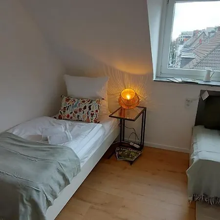 Ruestudio, Naehe Rue & Messe, Museum Folkwang, Netflix Lejlighed Essen