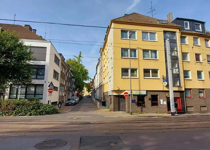 Rüstudio, Nähe Rü&messe, Museum Folkwang, Netflix * Essen